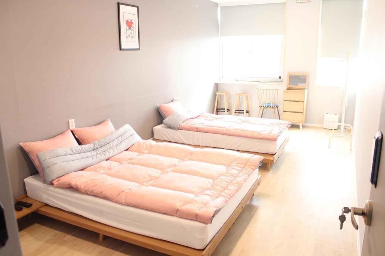 The Blue Guesthouse 釜山 外观 照片